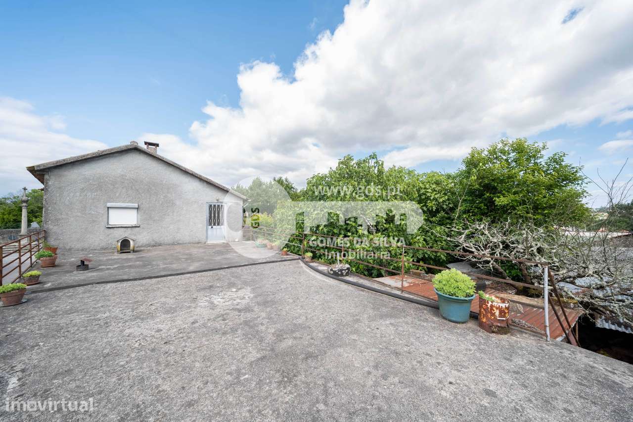 Moradia T3 na Loureira, Vila Verde-20