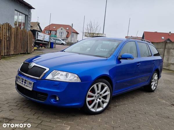 Skoda Octavia Combi 2.0 TDI CR DPF DSG RS - 4