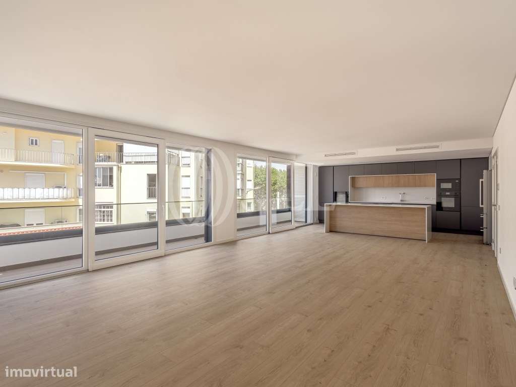 Apartamento T3 com vista mar e garagem em Cascais - Grande imagem: 2/27