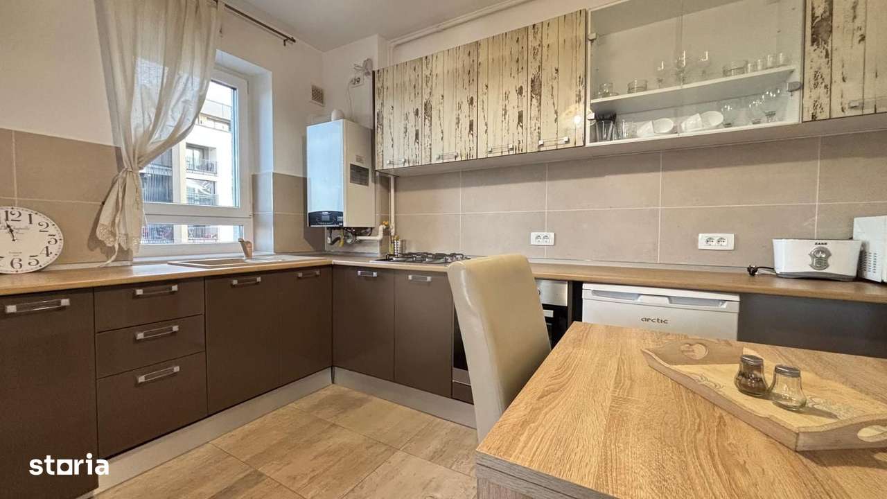 Studio 50 mp +loc de parcare-Kasper-Coresi(perioade scurte) - Imagine principală: 2/13