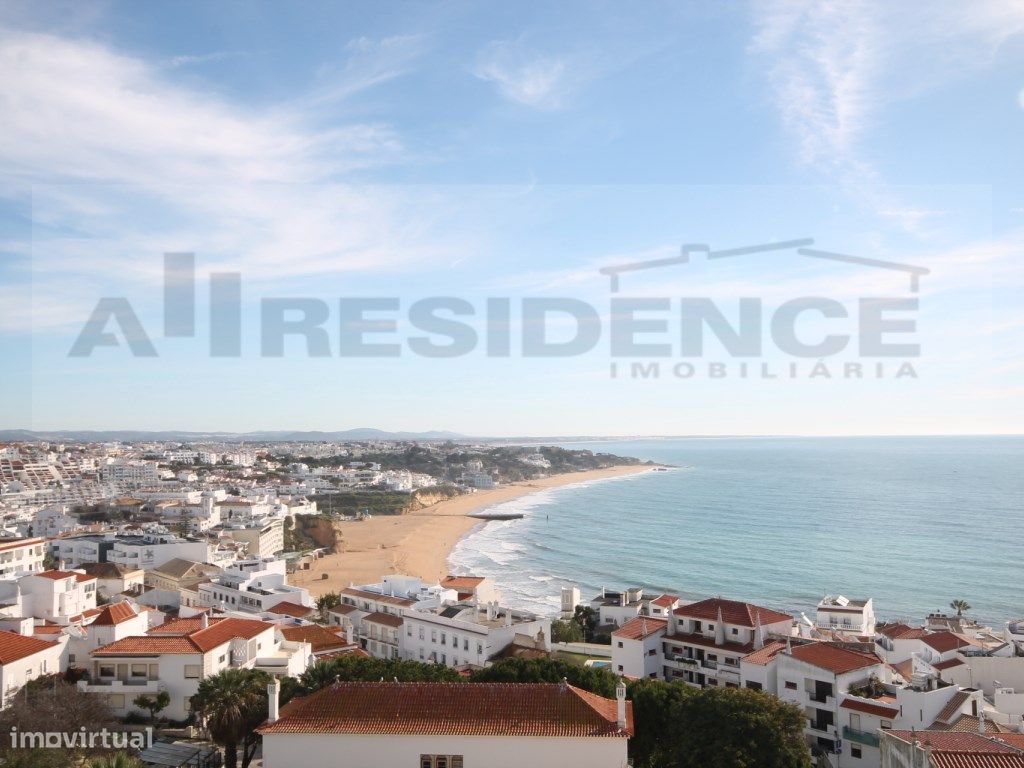 Magnifica vista mar!! Apartamento novo com 4 quartos.