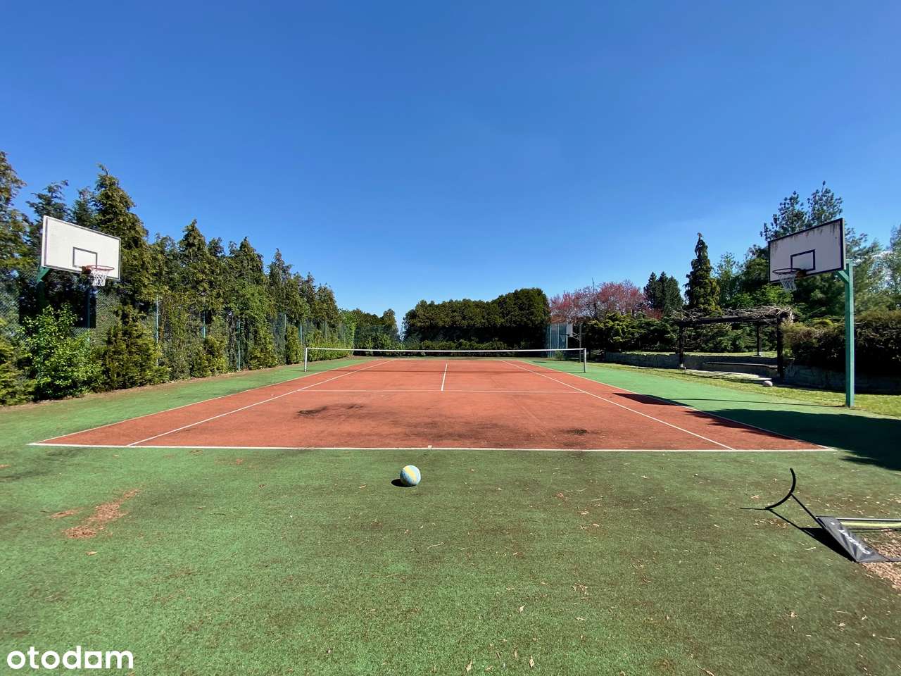 Rezydencja_basen_korty_ogród-3