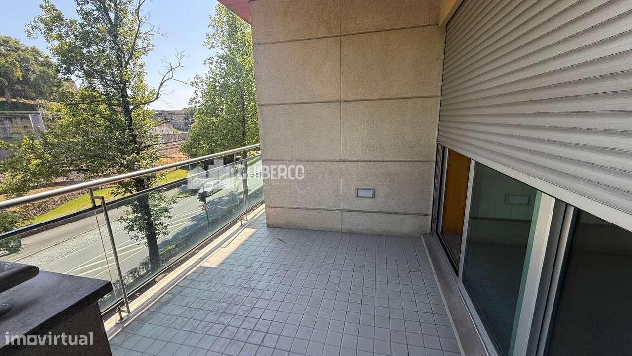 Apartamento T3  - Centro de Guimarães-6