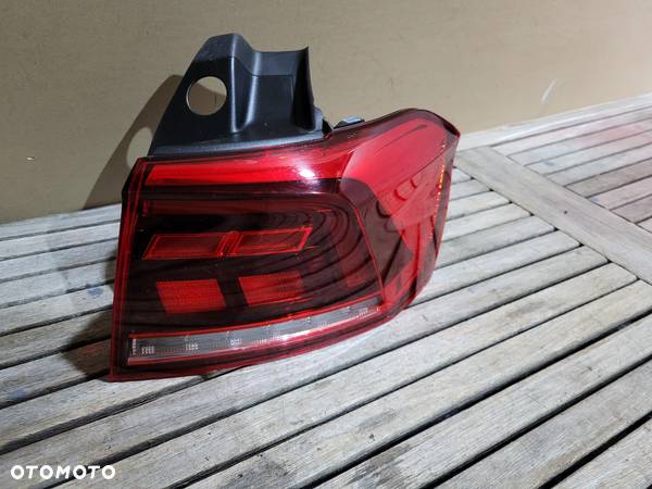 LAMPA LED TYŁ VW PASSAT B8 LIFT KOMBI 3G9945096F - 1