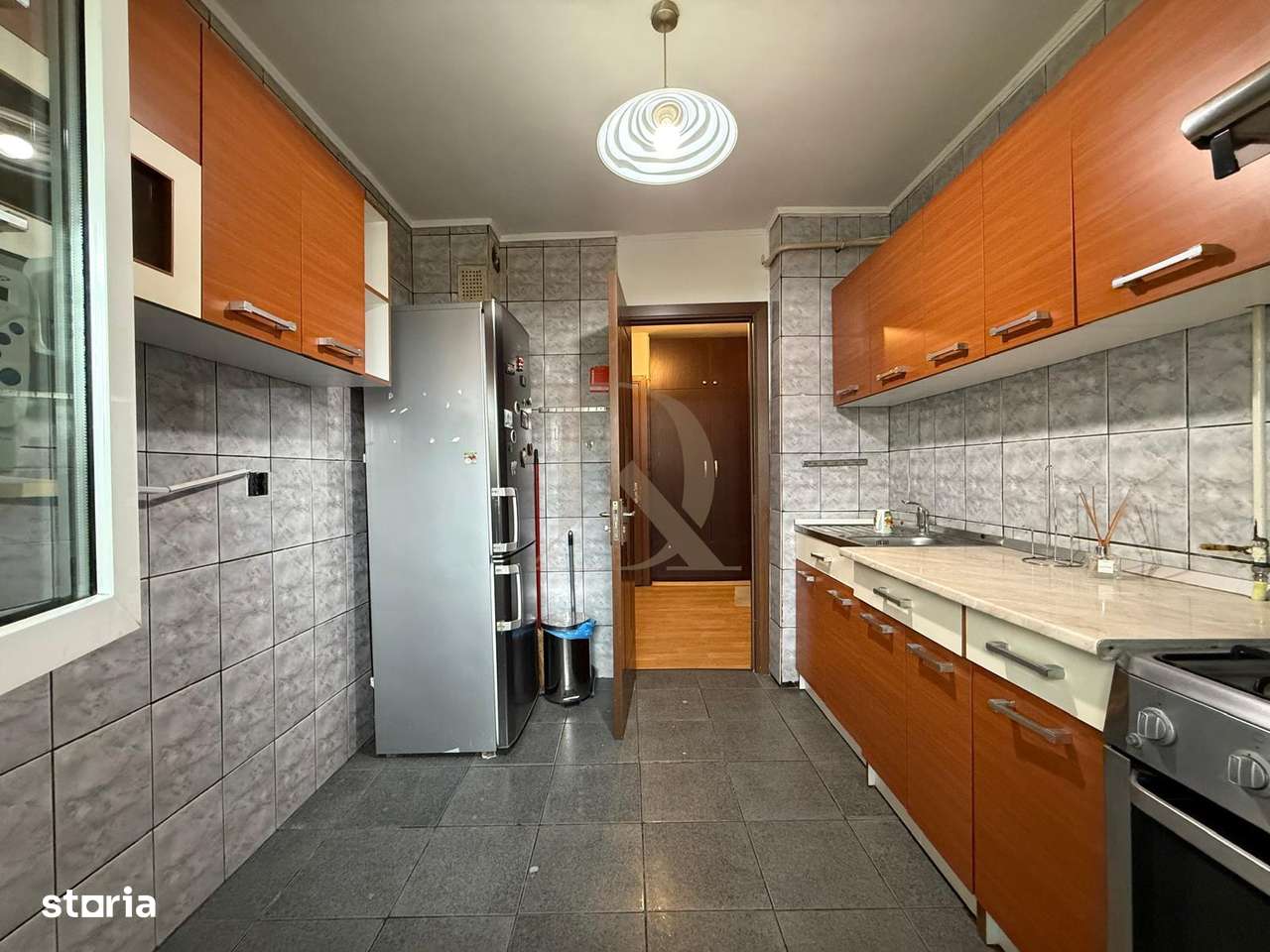 Pacurari - Petru Poni , apartament 3 camere etaj 34-4