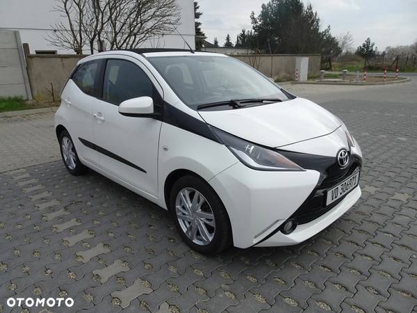 Toyota Aygo x-sky - 5