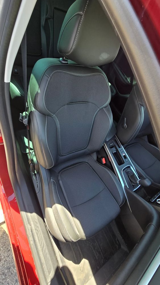 Renault Megane TCE 140 EDC Techno