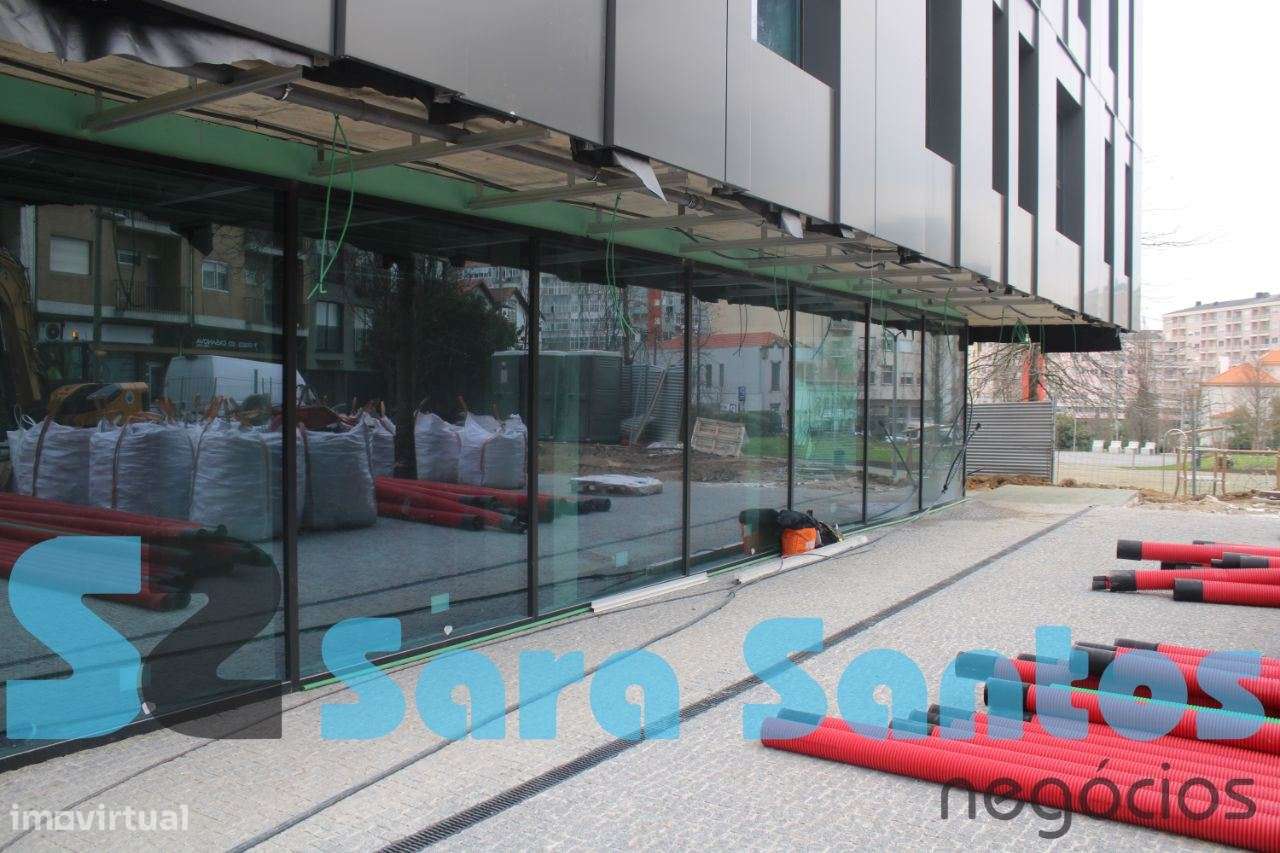 Loja Nova C/ 74m2 e Wc Privativo e Lugar de Garagem centro Vila Nov... - Grande imagem: 3/7