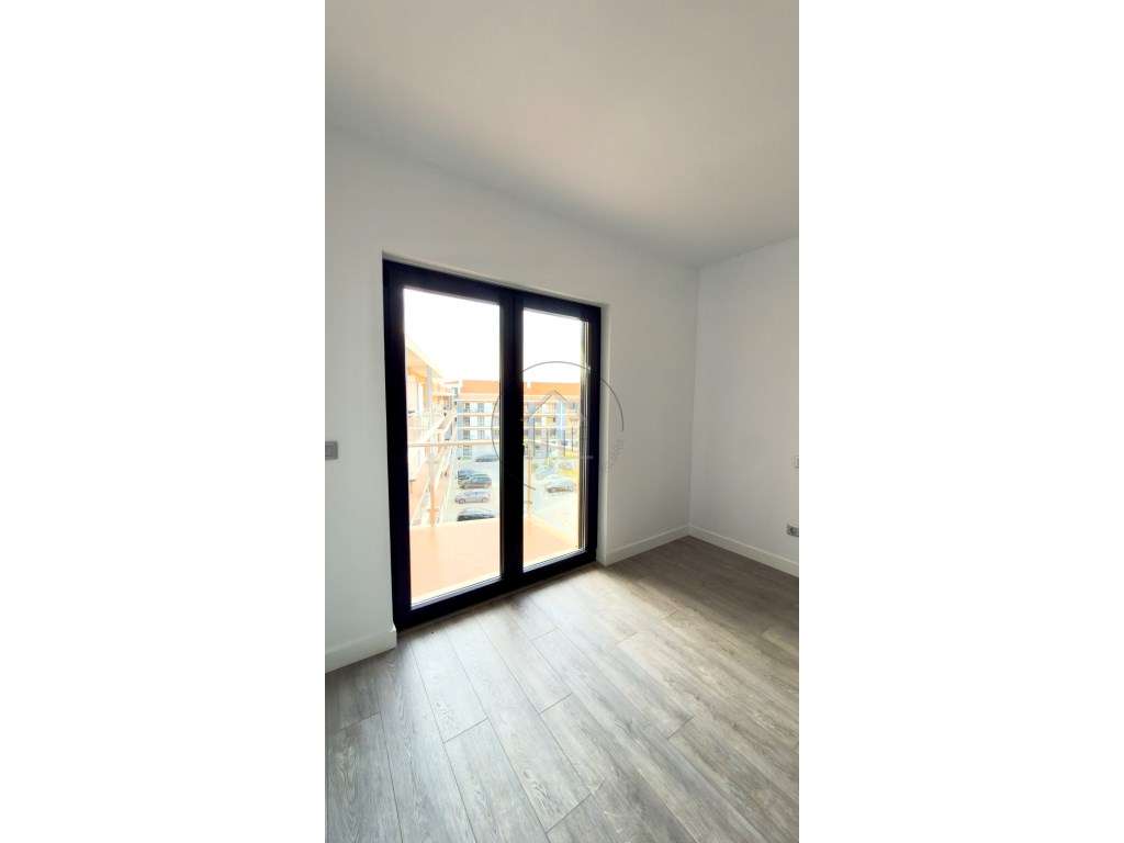 Apartamento T2 Duplex Novo Pinhal Novo-21