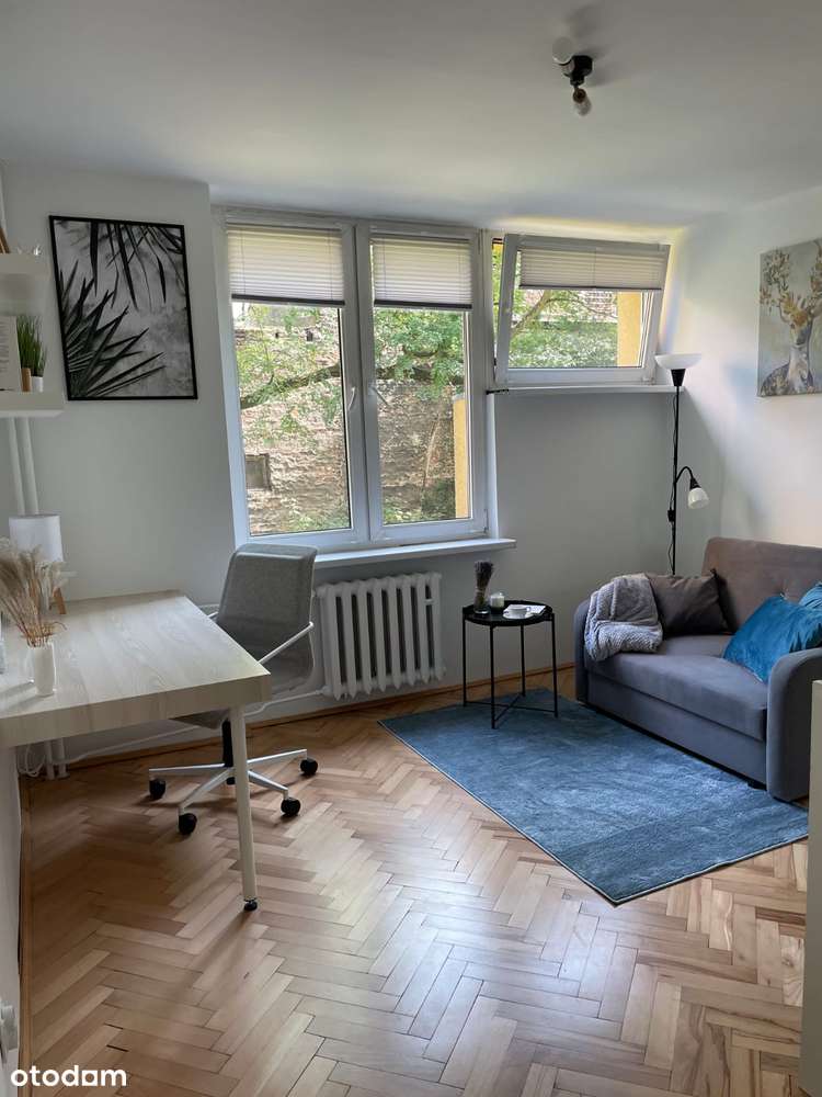 Kawalerka, 20m2, centrum-0