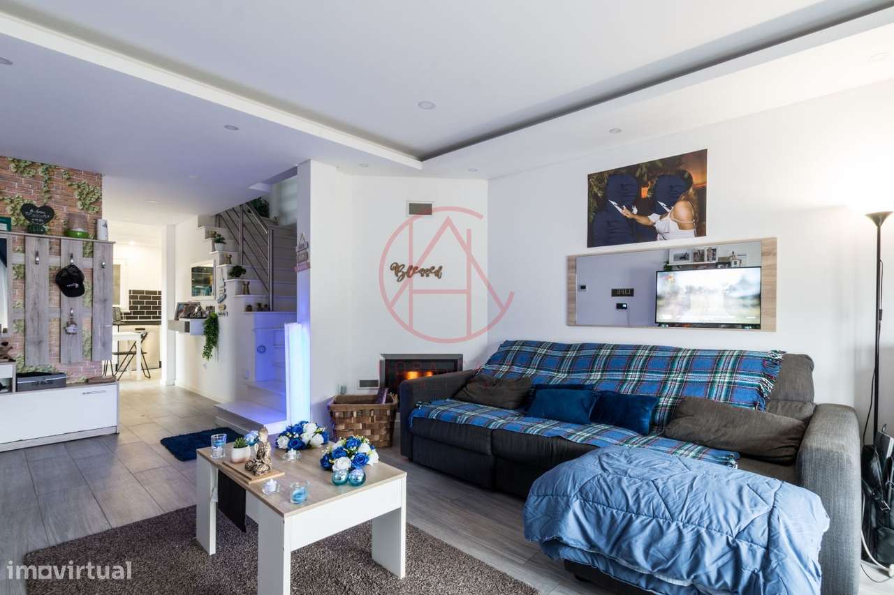 Moradia em Fernão Ferro – Privacidade, Conforto e Acesso rápido a - Grande imagem: 4/32