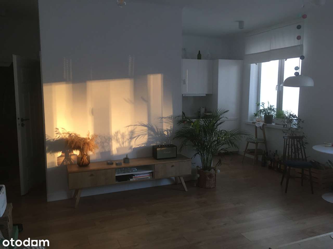 Gotowe do zamieszkania - 2 pok. z duszą w kamienicy przy ul. Narbutta - Pełny obrazek: 3/4