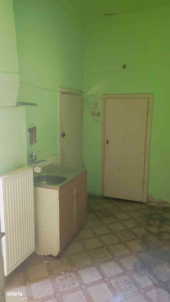 Casă de vânzare zonă centrală - Imagine principală: 5/5