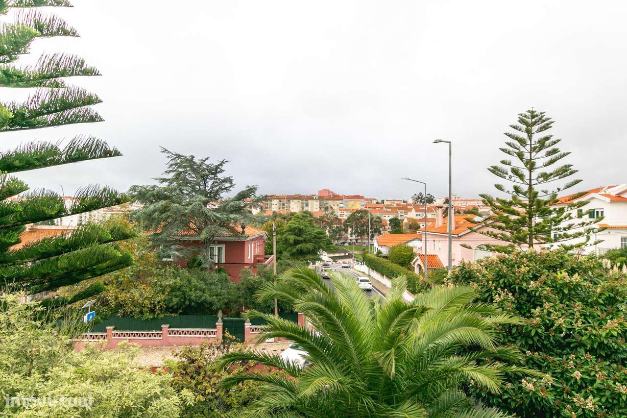 Moradia T5 em Rio de Mouro-43