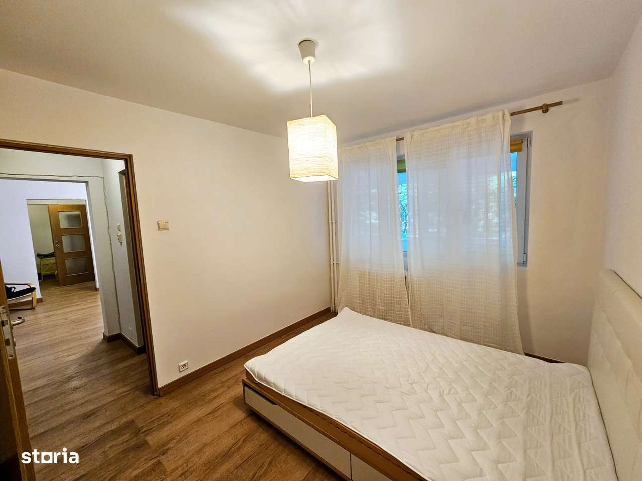 Apartament 2 Cam Parc Bazilescu, Metrou - Imagine principală: 5/8