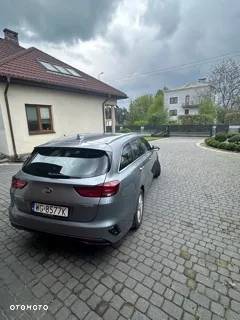 Kia Ceed 1.6 CRDi mHEV M - 14