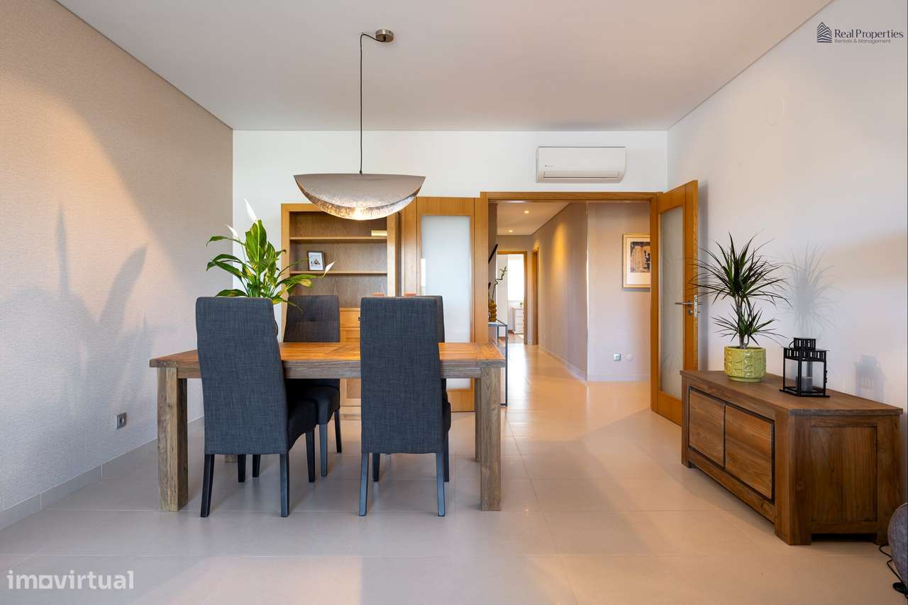 Exclusivo Apartamento T3 no Último Andar com Vistas Desafogadas e Loca - Grande imagem: 5/36