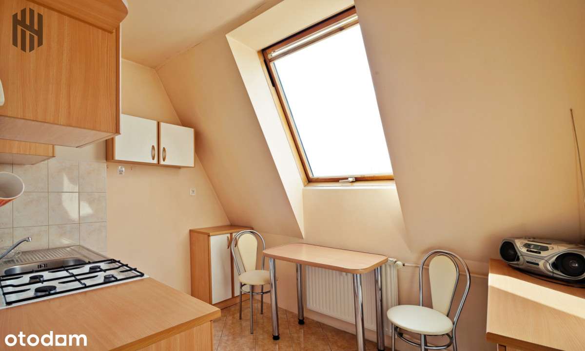 Przestronna kawalerka z balkonem 32m2 - Górzyskowo-2