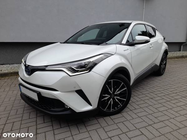 Toyota C-HR 1.8 Hybrid Team Deutschland - 1