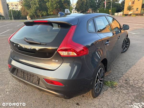 Volvo V40 - 4