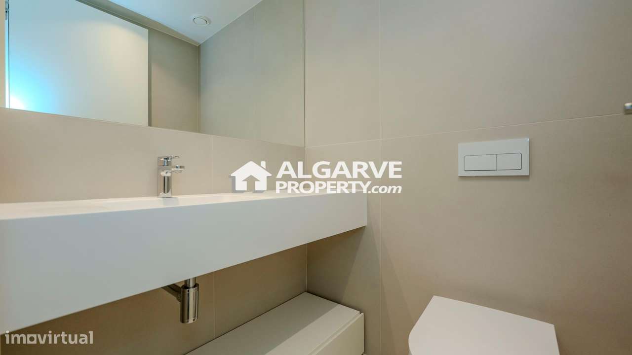 Sofisticação Moderna no Coração de Vilamoura: Apartamento Premium T2 n-13