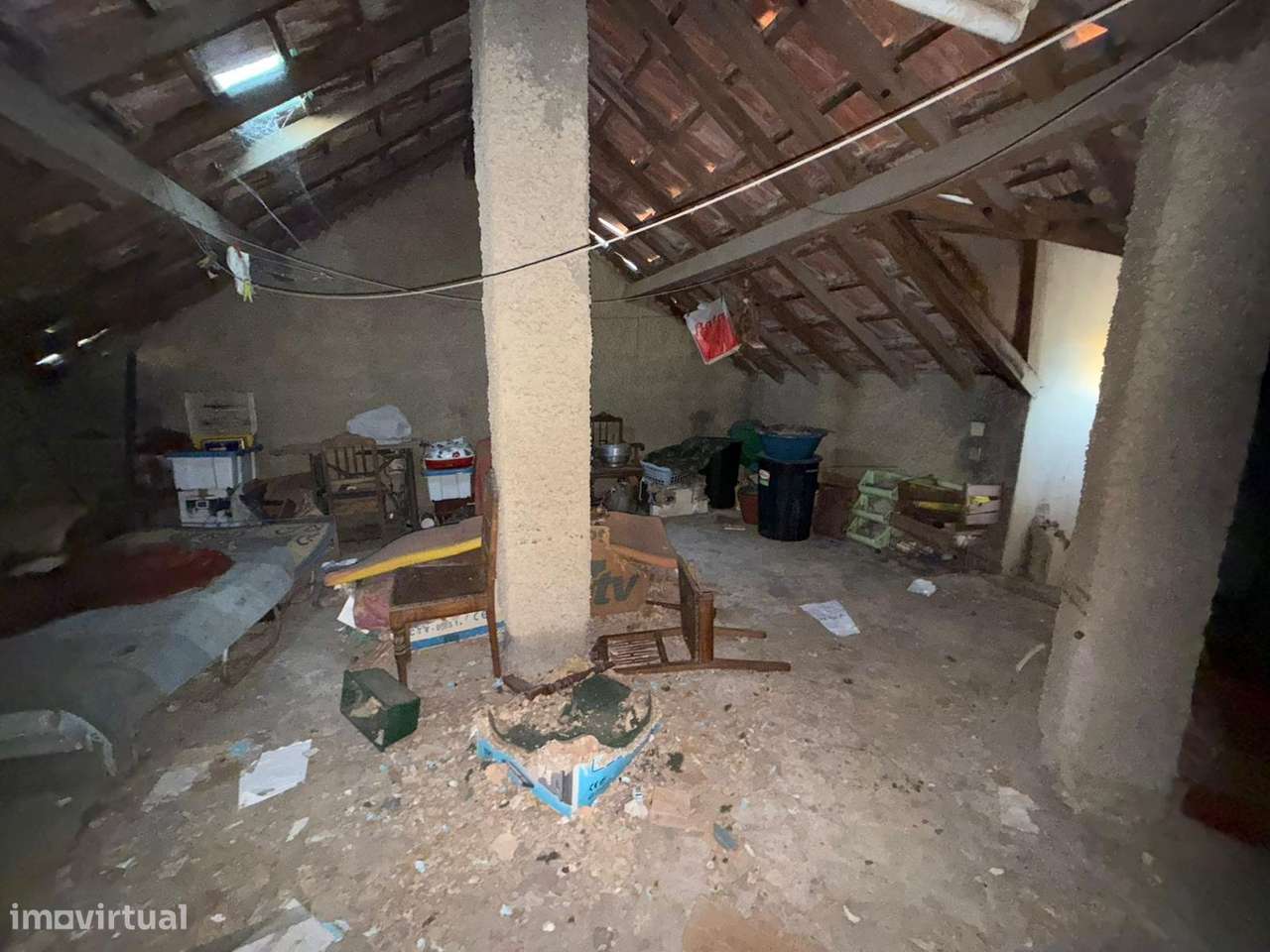 Moradia para Remodelação em Campolide – Investimento-8