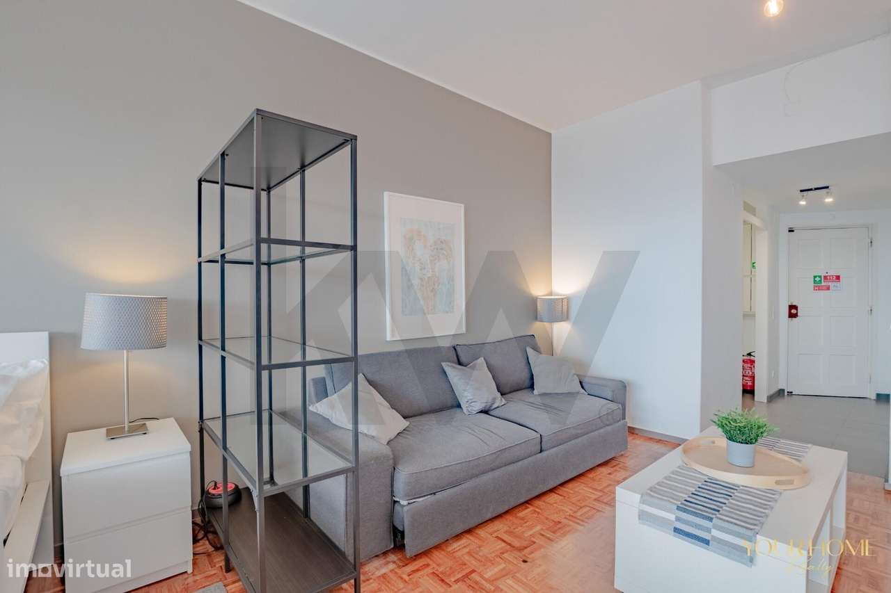 Cascais | Apartamento com Vista Mar Deslumbrante e Piscina no Rooftop - Grande imagem: 4/36