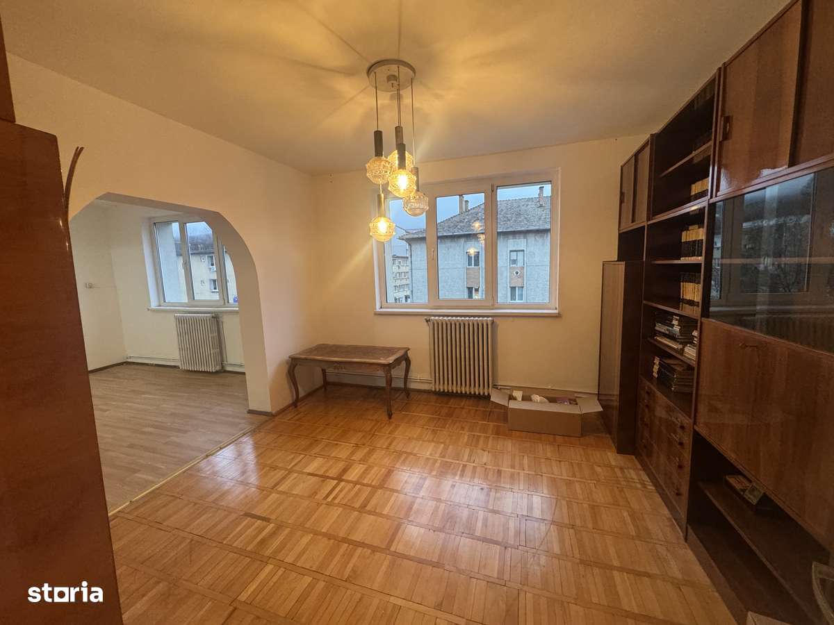 Apartament cu 3 camere in 7 Noiembrie / Spitalul Judetean / UMFST  UMF-0