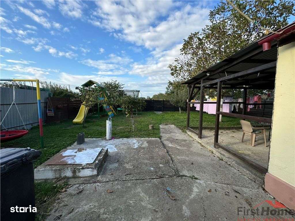 Casa de vanzare in Lamotesti la 10 minute de Focsani - Imagine principală: 5/19