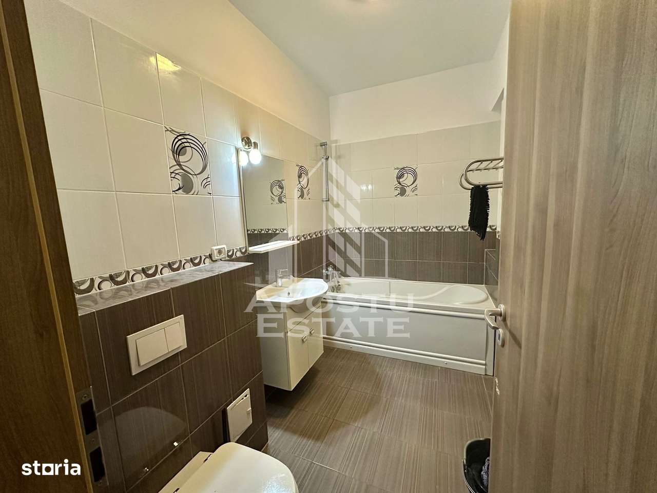 Apartament 2 camere,centrala proprie,petfriendly,loc de parcare, Giroc - Imagine principală: 5/5