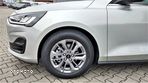 Ford Focus 1.0 EcoBoost Titanium - 4