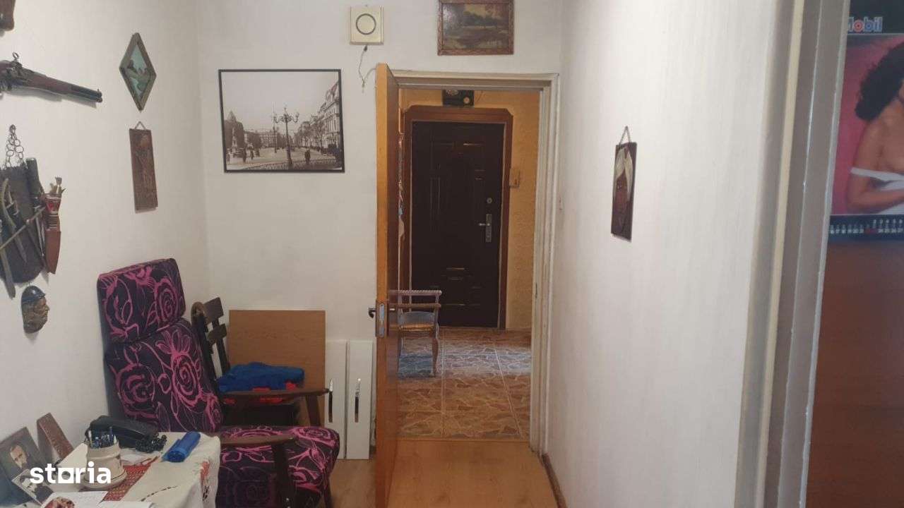 Apartament 3Camere - Etaj8/10 - Decomandat - Turnu Magurele-Bucuresti - Imagine principală: 4/19