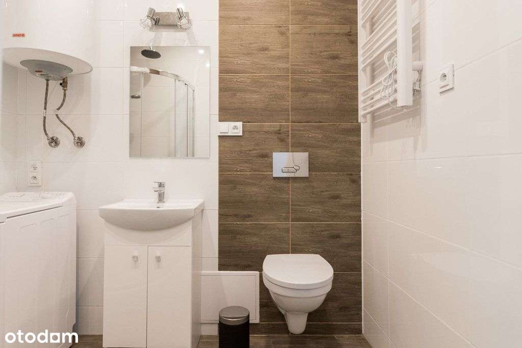 Centrum Katowic-prosperujący hostel-sześć pokoi-10