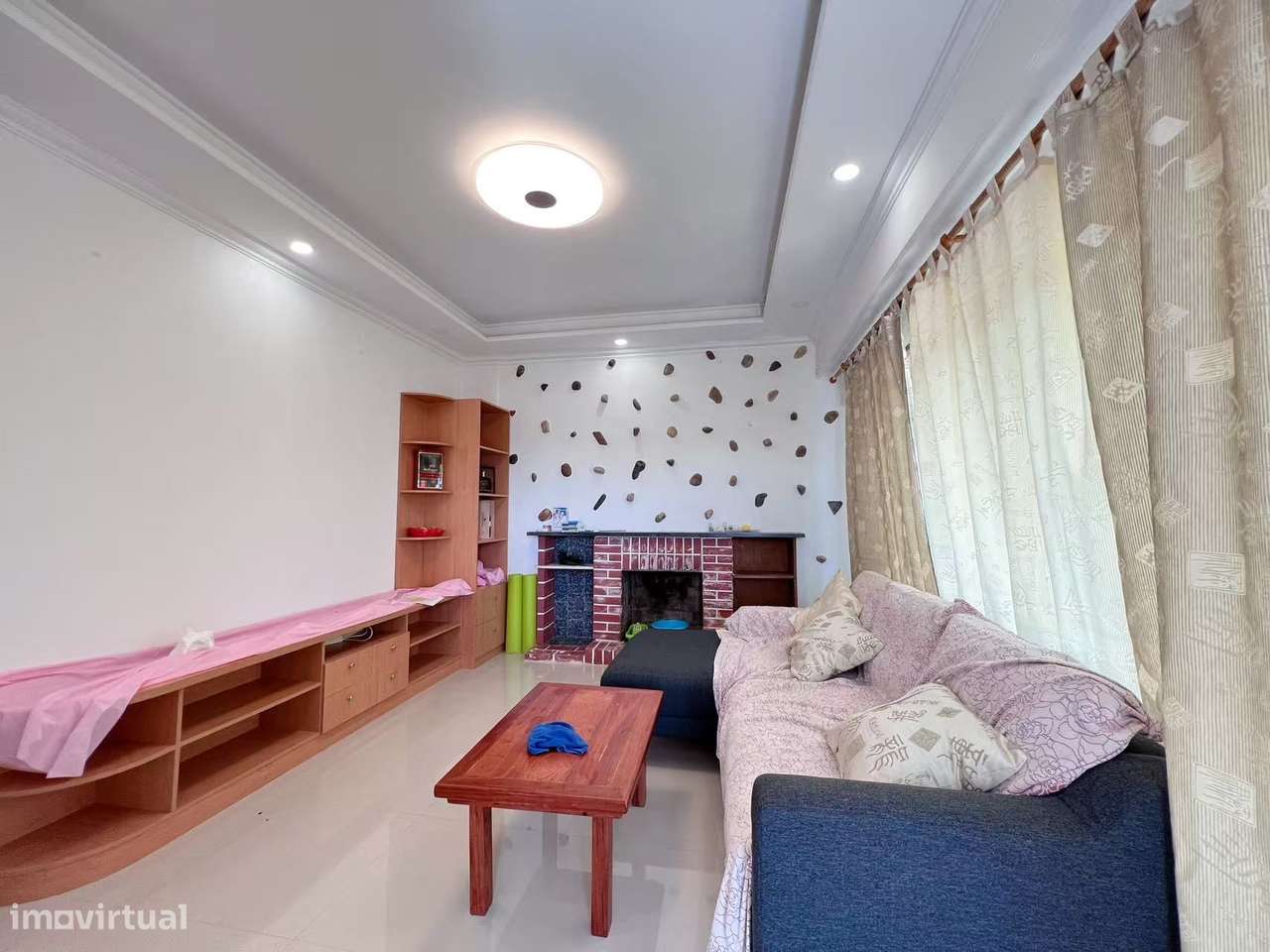 Propriedade remodelada V5 com terrenos anexos!-8