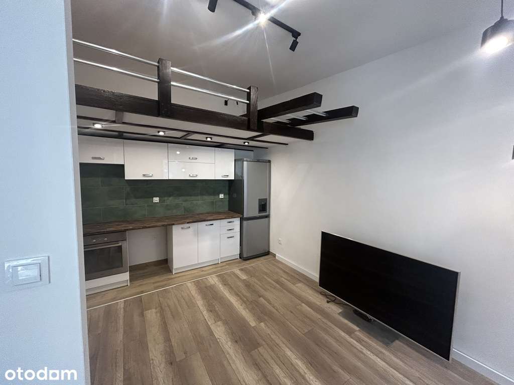 PIĘKNE MIESZKANIE Z ANTRESOLĄ NA SPRZEDAŻ!!!-1