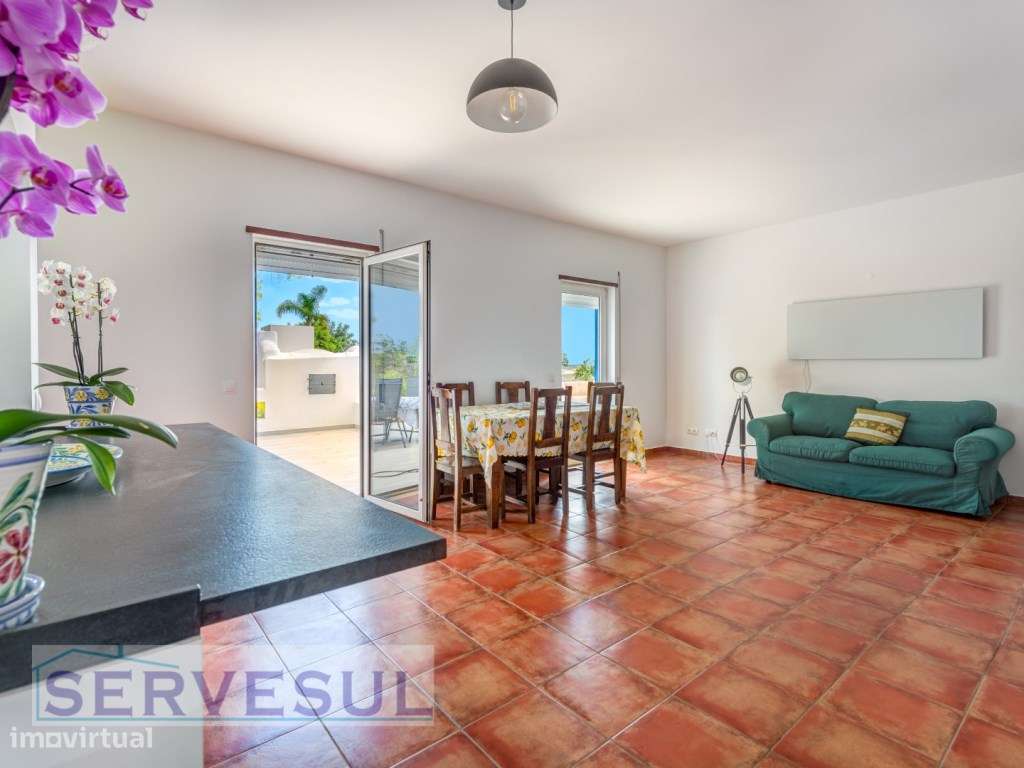 Luxuosa Moradia de luxo de 2 andares composta por 4 quartos, com um...-7