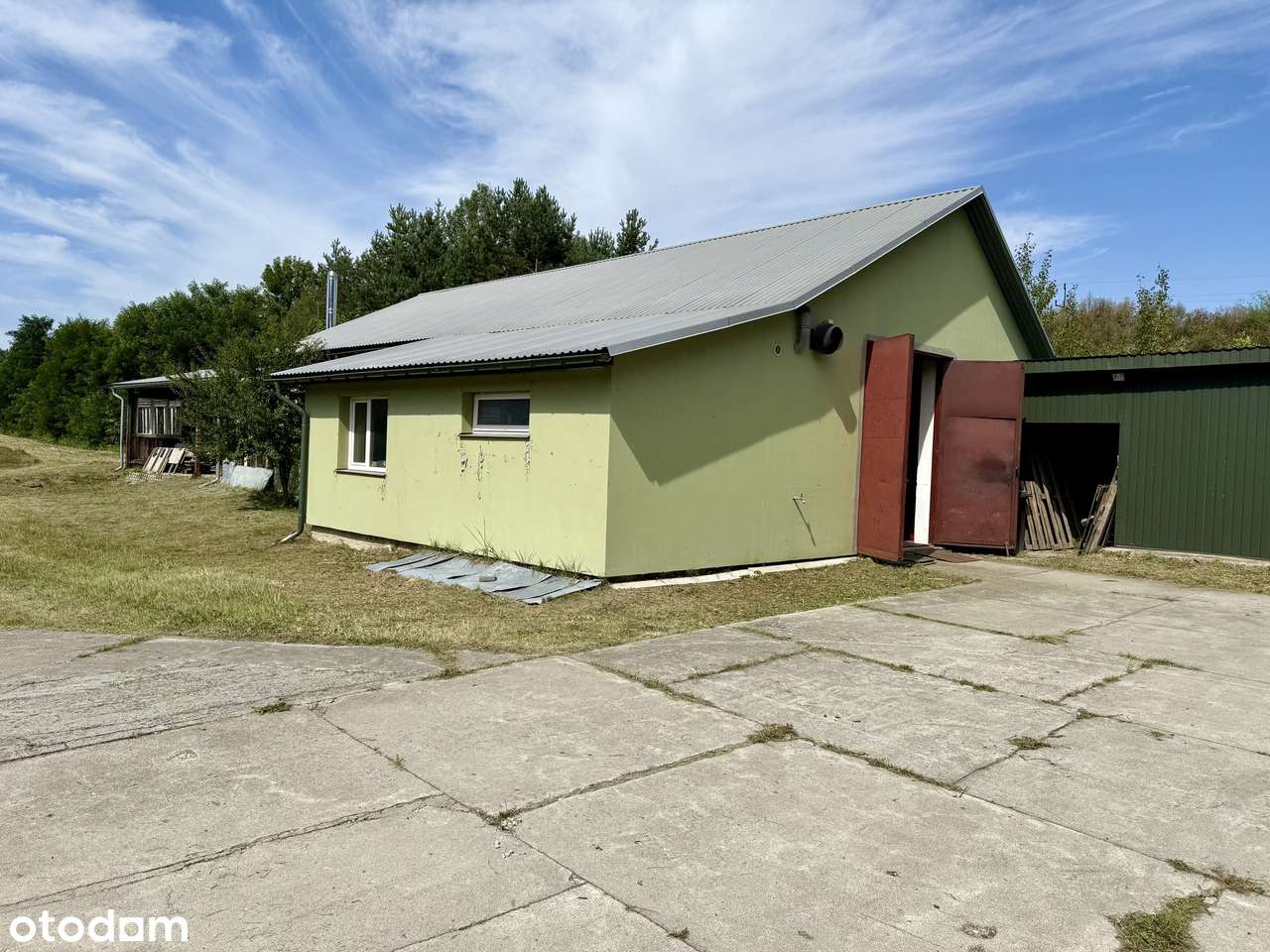 Na sprzedaż: budynek pod działalność gospodarczą – przy trasie S17-19