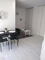 Apartament de 2 camere, 36mp, etaj intermediar, balcon, zona Teilor