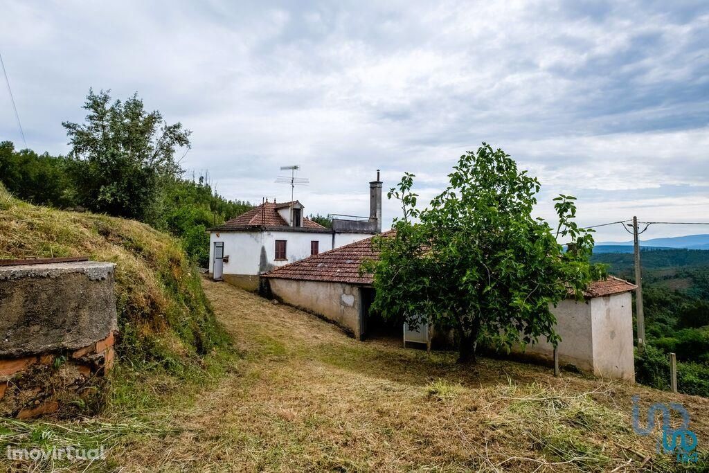 Casa T3 em Coimbra de 204,00 m2