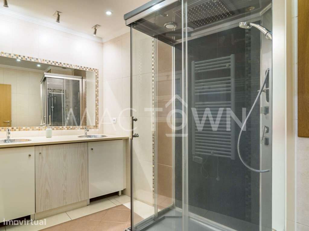 Sinta o Fado, Viva Alfama: Edifício com Alma e História-20