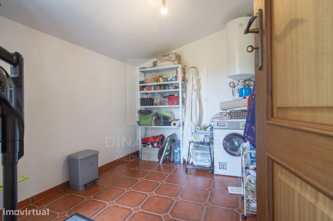 PROPRIEDADE EXCLUSIVA ÀS PORTAS DA COVILHÃ-19