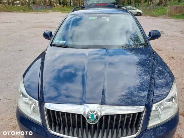 Skoda Octavia Combi 2.0 TDI DPF Ambiente - 4