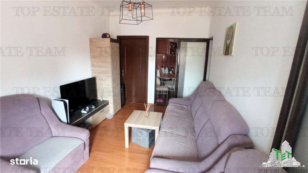 Apartament 3 camere de vanzare in zona Dacia - Imagine principală: 2/17