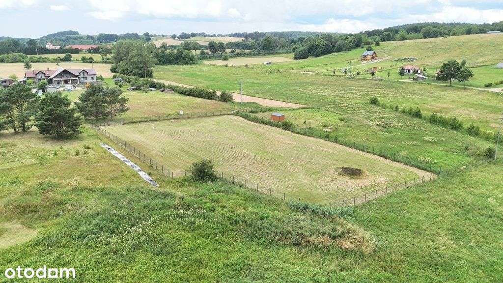 Działka z bezpośrednim zejściem do jeziora Komorze-8