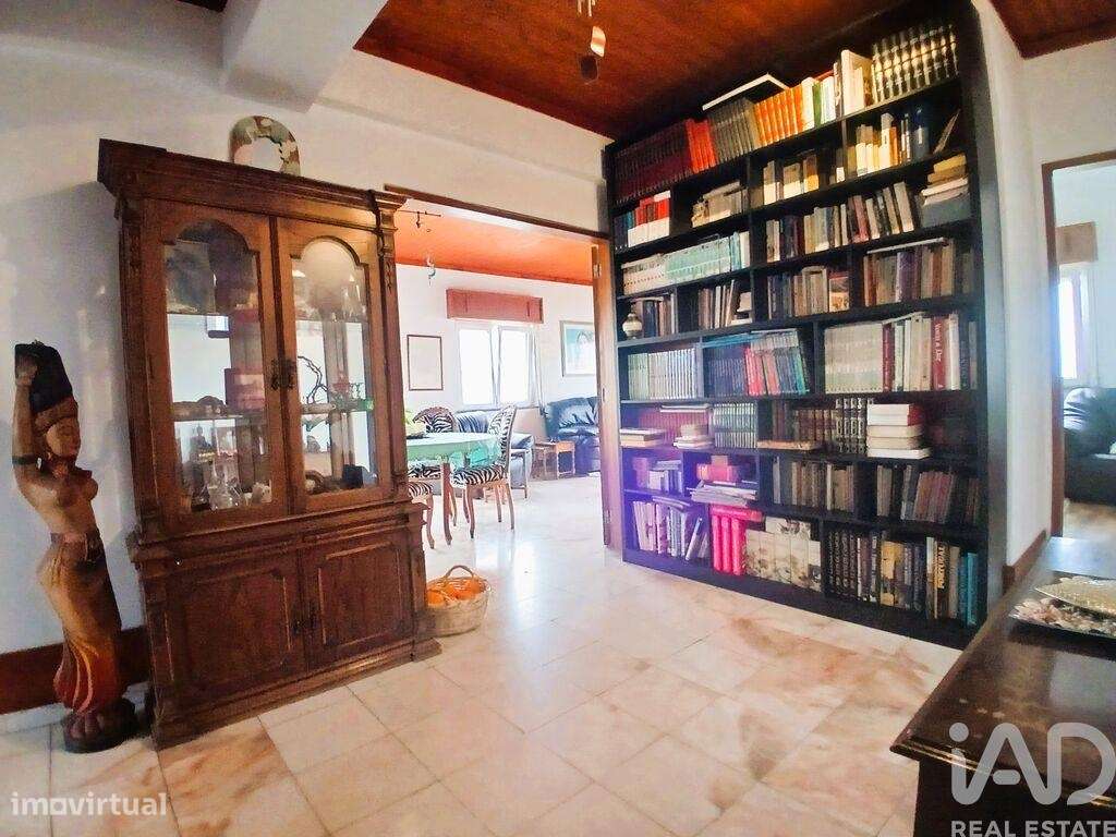 Apartamento T3 em Loulé (São Clemente) de 106 m2 - Grande imagem: 3/37