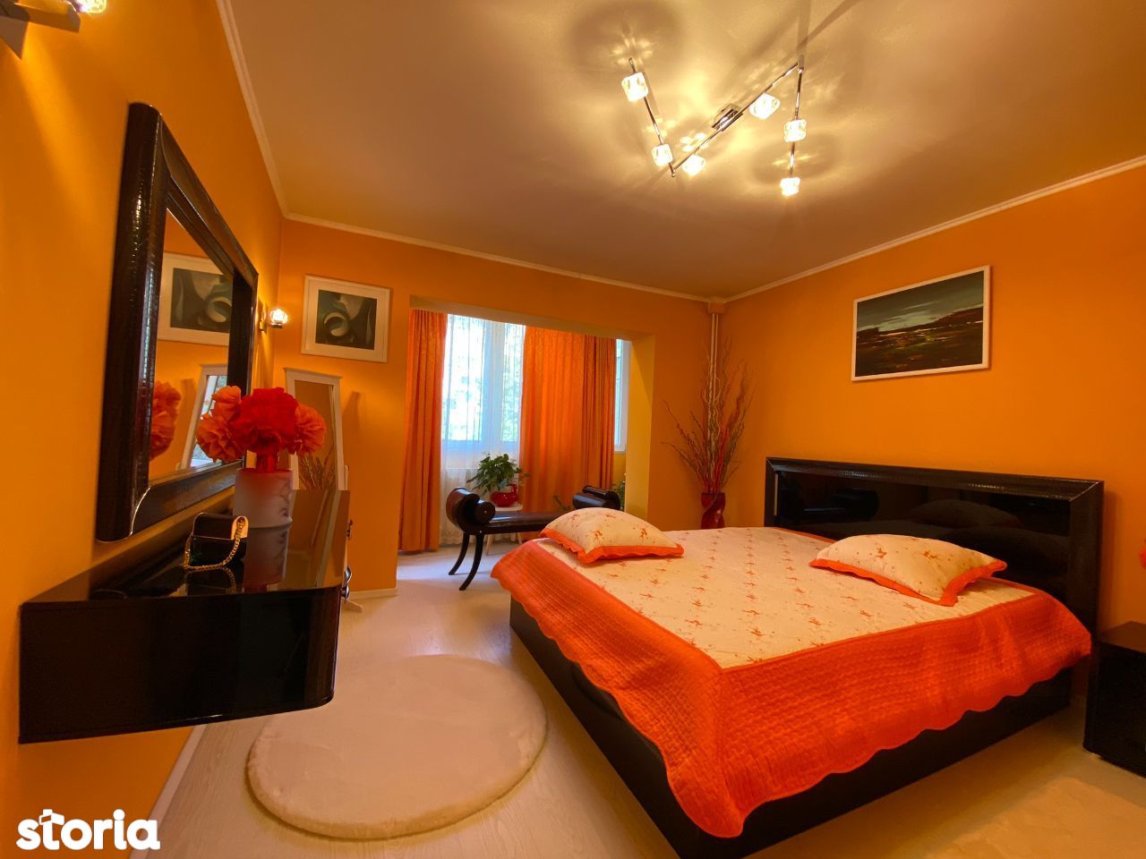 Apartament de vânzare, 3 camere, decomandat, Rogerius, Oradea