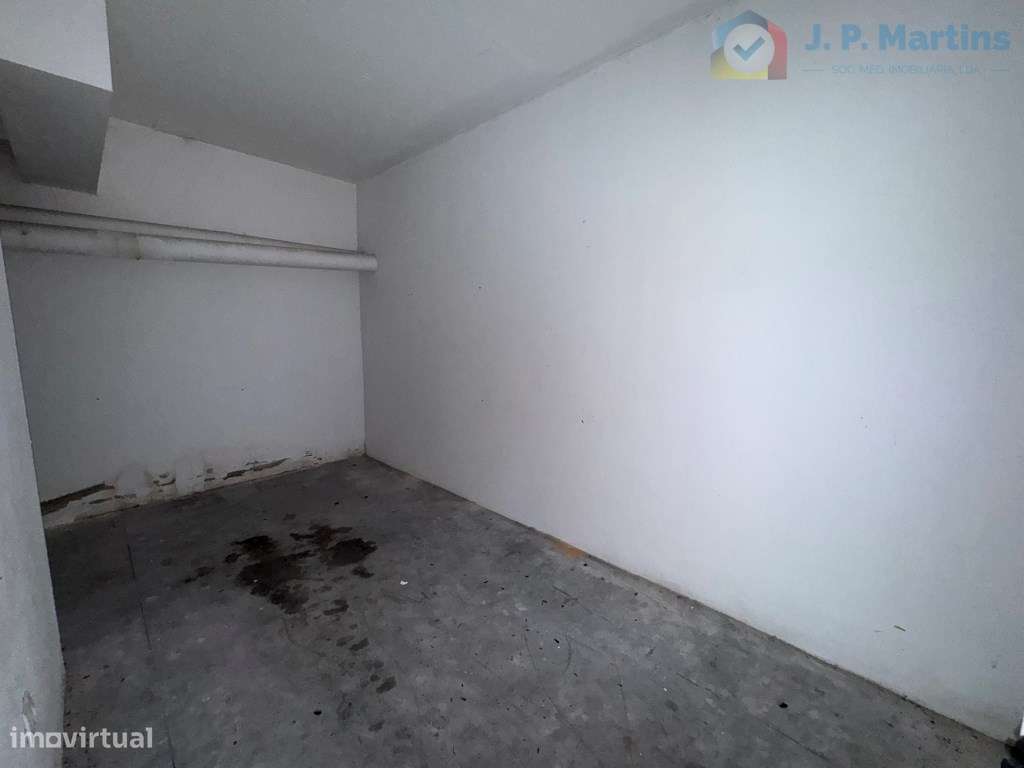 T3 c/ parqueamento e arrecadação, Lavradio (Barreiro)-35