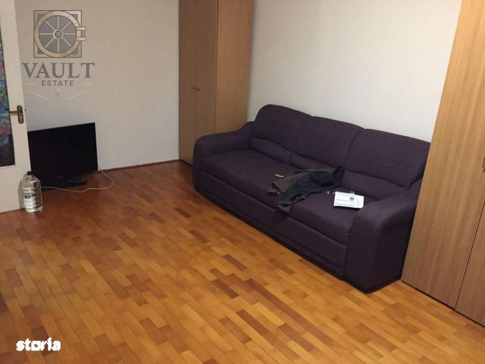 Garsoniera - 8 minute de Metrou - Costin Georgian - Imagine principală: 1/8