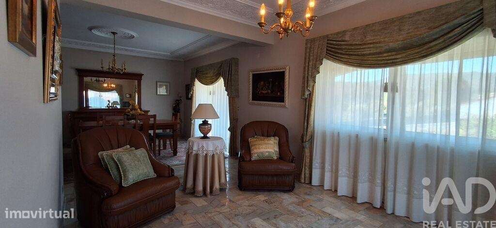 Casa / Villa T4 em Orvalho de 200,00 m2 - Grande imagem: 5/30