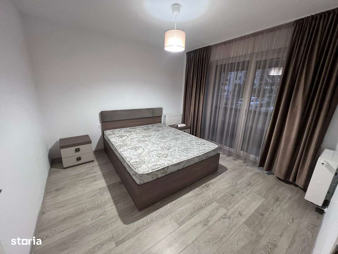 De închiriat 3 camere Kasper , Coresi - Imagine principală: 4/7